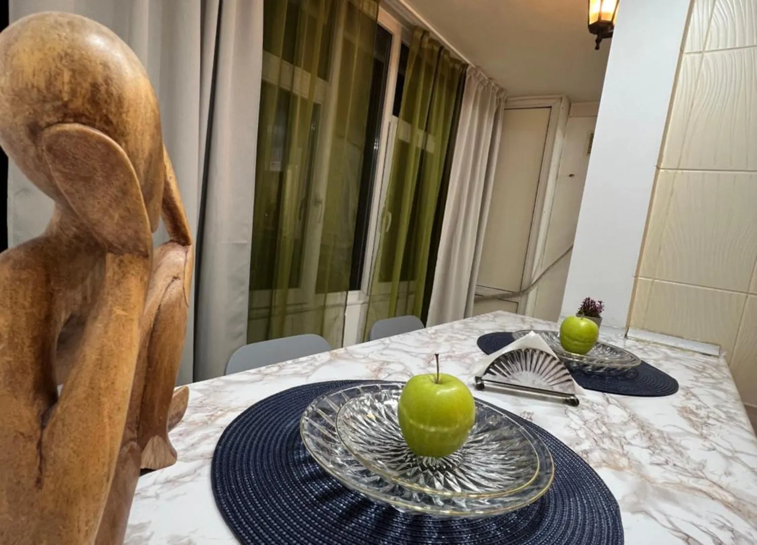 Kiwi Apart-Hotel 1Br Wi-Fi Free - Close To Old Town - Cozy Location - Shorter Or Longer Stay - R&M Boutique Bucureşti Apartament